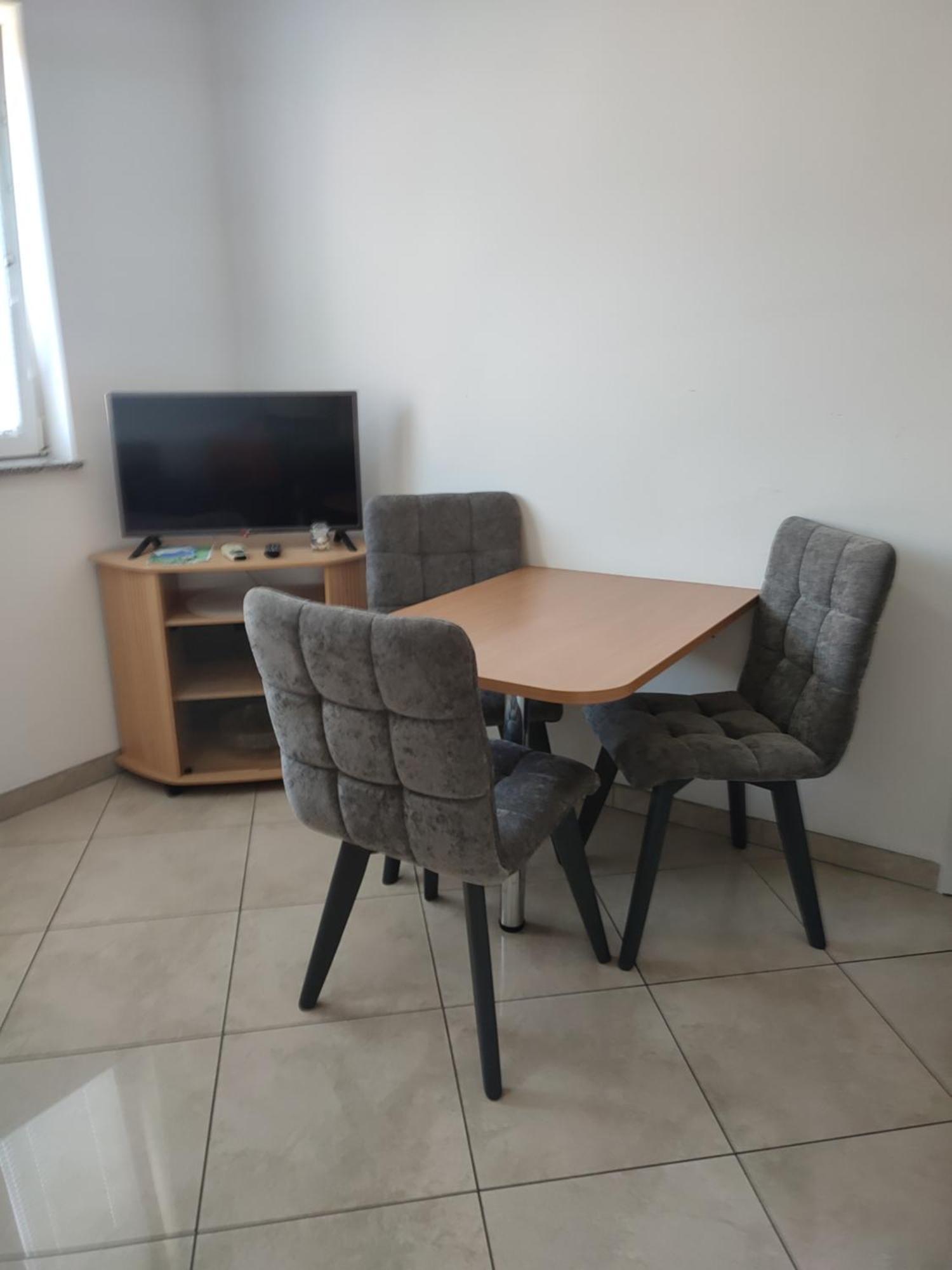 Apartments Kraljic I Baška Szoba fotó